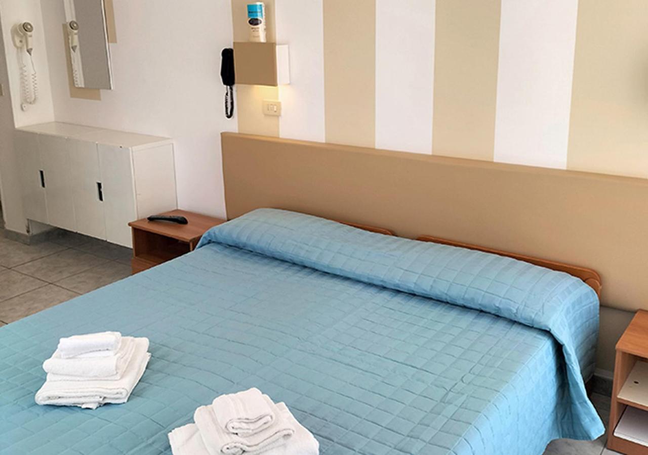 Hotel Ca Vanni Rimini Exterior photo