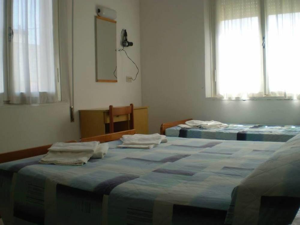 Hotel Ca Vanni Rimini Exterior photo