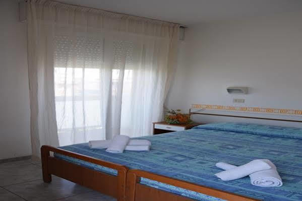 Hotel Ca Vanni Rimini Exterior photo